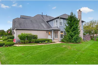 262 Benton Lane, Bloomingdale, IL 60108 - Photo 3