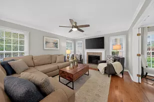 262 Benton Ln, Bloomingdale, IL 60108 - Photo 7