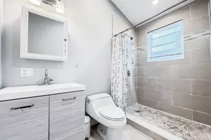 2436 Grove Ave, Berwyn, IL 60402 - Photo 23
