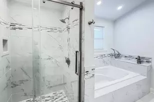 2436 Grove Ave, Berwyn, IL 60402 - Photo 19