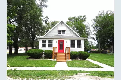 190 W Maple Street, Coal City, IL 60416 - Photo 1
