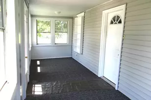 190 W Maple St, Coal City, IL 60416 - Photo 11