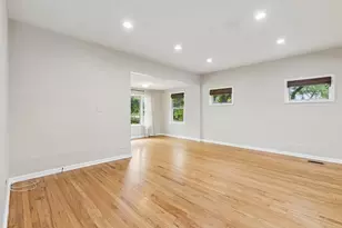 255 Happ Rd, Northfield, IL 60093 - Photo 9