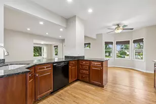 255 Happ Rd, Northfield, IL 60093 - Photo 17