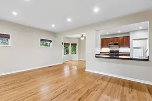 255 Happ Rd, Northfield, IL 60093 - Photo 11
