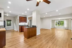 255 Happ Rd, Northfield, IL 60093 - Photo 15