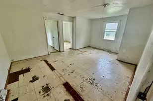 615 5th St, Colona, IL 61241 - Photo 13