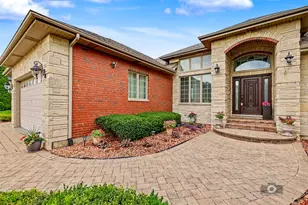 16609 Sterling Dr, Lemont, IL 60439 - Photo 3