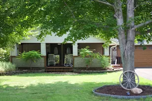 1457 Nova Rd, Sandwich, IL 60548 - Photo 3