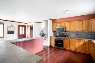 936 Estes St, Gurnee, IL 60031 - Photo 7