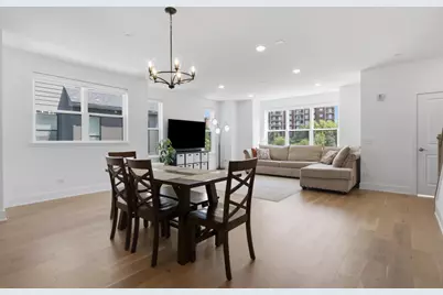 8367 Mulberry Avenue, Morton Grove, IL 60053 - Photo 15