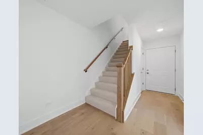 8367 Mulberry Avenue, Morton Grove, IL 60053 - Photo 37