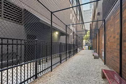 211 E Ohio Street #2118, Chicago, IL 60611 - Photo 23