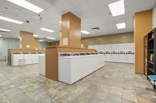 211 E Ohio St, Chicago, IL 60611 - Photo 21