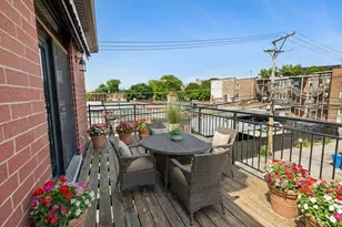 5945 N Campbell Ave, Chicago, IL 60659 - Photo 23