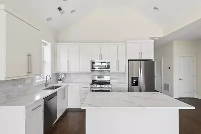 5945 N Campbell Avenue #3, Chicago, IL 60659 - Photo 7