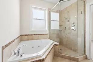 5945 N Campbell Ave, Chicago, IL 60659 - Photo 21