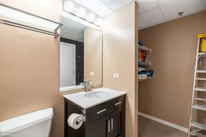 6 E Monroe Street #1503, Chicago, IL 60603 - Photo 11