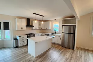 7749 Lyman Ave, Darien, IL 60561 - Photo 7