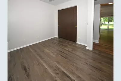 230 University Lane, Elk Grove Village, IL 60007 - Photo 17