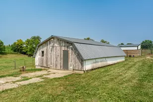 12361 N Henderson Rd, Orangeville, IL 61060 - Photo 83