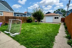 1823 N 37th Ave, Stone Park, IL 60165 - Photo 13