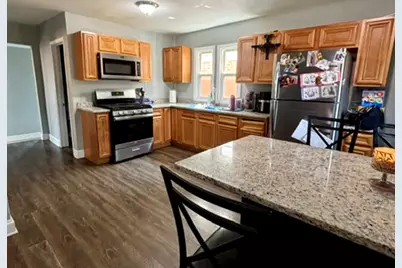 1823 N 37th Avenue, Stone Park, IL 60165 - Photo 5