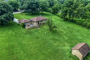 2115 Maple Rd, Joliet, IL 60432 - Photo 15