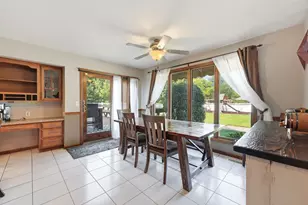 8 Woodside Ave, Kankakee, IL 60901 - Photo 11