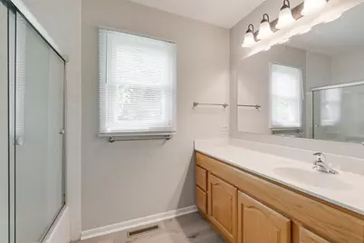 901 Hampton Court, McHenry, IL 60050 - Photo 17