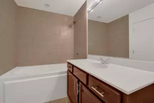 1150 W 15th St, Chicago, IL 60608 - Photo 19