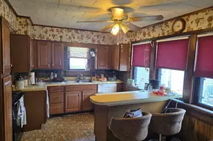 1113 Johnson St, Streator, IL 61364 - Photo 5