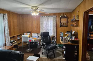 1113 Johnson St, Streator, IL 61364 - Photo 9
