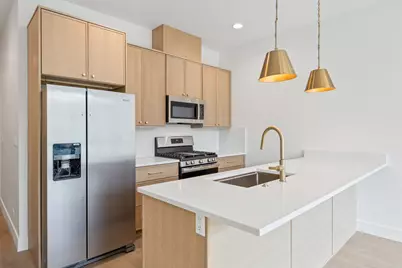 1313 W Taylor Street #2, Chicago, IL 60607 - Photo 5