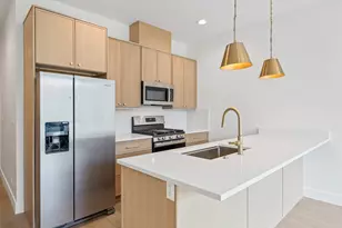 1313 W Taylor St, Chicago, IL 60607 - Photo 5