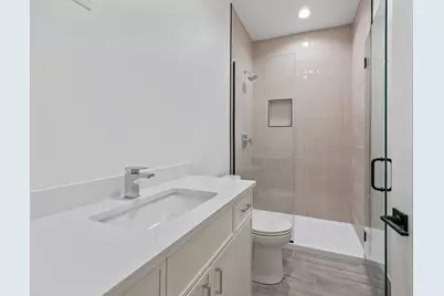 1313 W Taylor Street #2, Chicago, IL 60607 - Photo 21