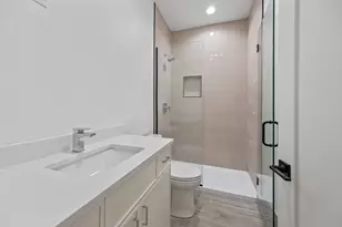 1313 W Taylor St, Chicago, IL 60607 - Photo 21