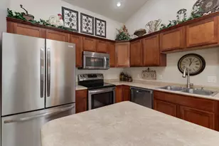 2893 Benson Ln, Normal, IL 61761 - Photo 9