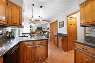 504 Tebay Pl, Schaumburg, IL 60194 - Photo 11
