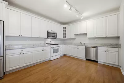 1500 S Ardmore Avenue #611, Villa Park, IL 60181 - Photo 5