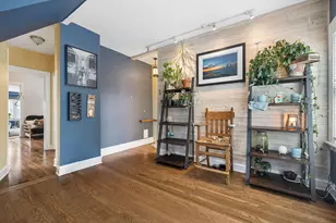 4658 N Kennicott Ave, Chicago, IL 60630 - Photo 11