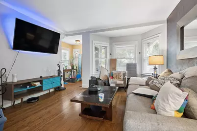 4658 N Kennicott Avenue, Chicago, IL 60630 - Photo 5