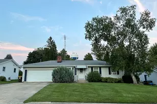 705 Obrien St, Harvard, IL 60033 - Photo 1