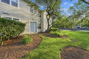 184 W Hamilton Dr, Palatine, IL 60067 - Photo 23