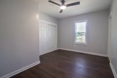 19109 Wentworth Avenue, Lansing, IL 60438 - Photo 9