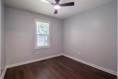 19109 Wentworth Avenue, Lansing, IL 60438 - Photo 13