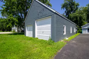 19109 Wentworth Ave, Lansing, IL 60438 - Photo 29