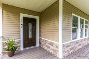 355 Woodhill Ln, Lake Villa, IL 60046 - Photo 3