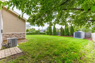 355 Woodhill Ln, Lake Villa, IL 60046 - Photo 31
