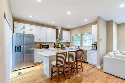 355 Woodhill Lane, Lake Villa, IL 60046 - Photo 15